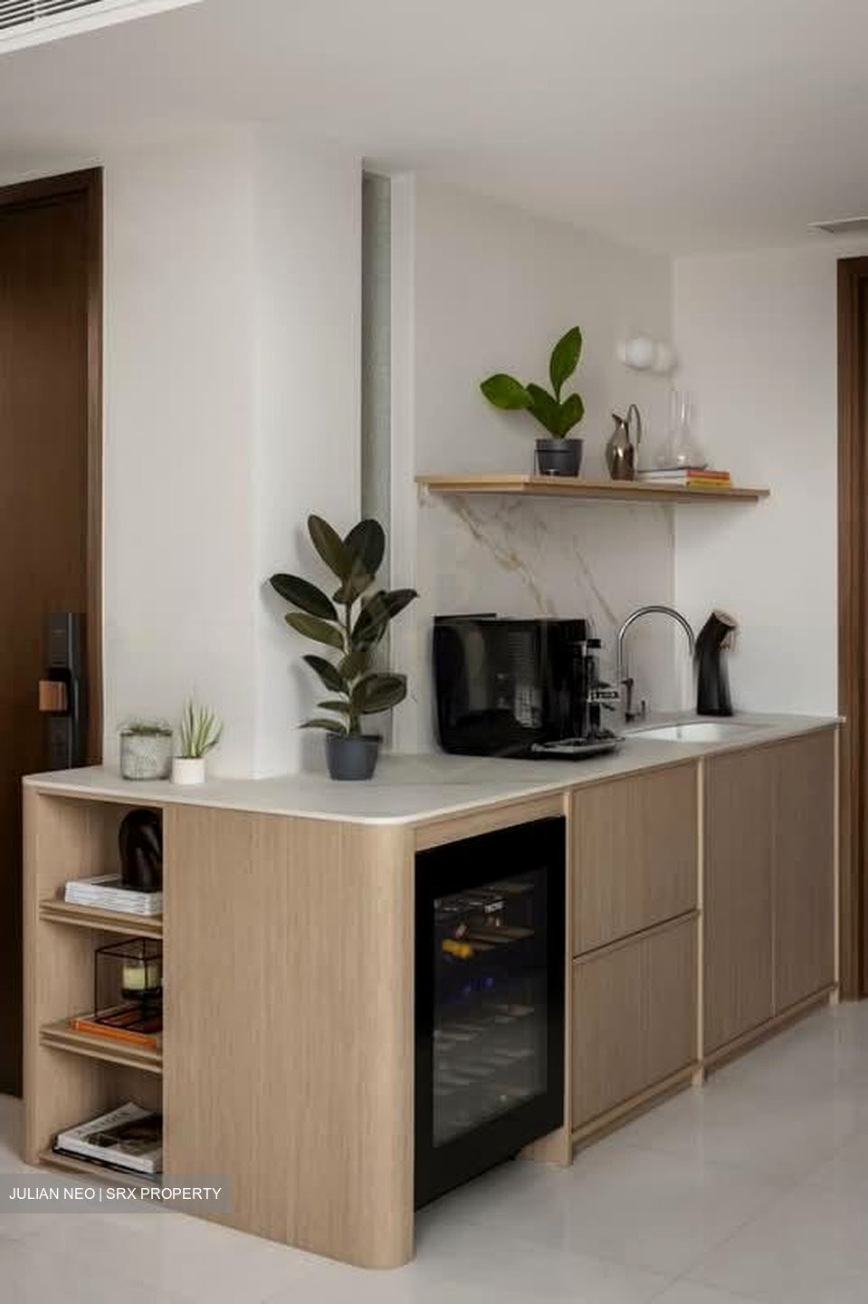 Starlight Suites (D9), Apartment #594112861
